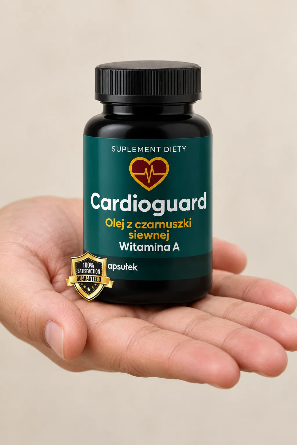Cardioguard — opakowanie w dłoni