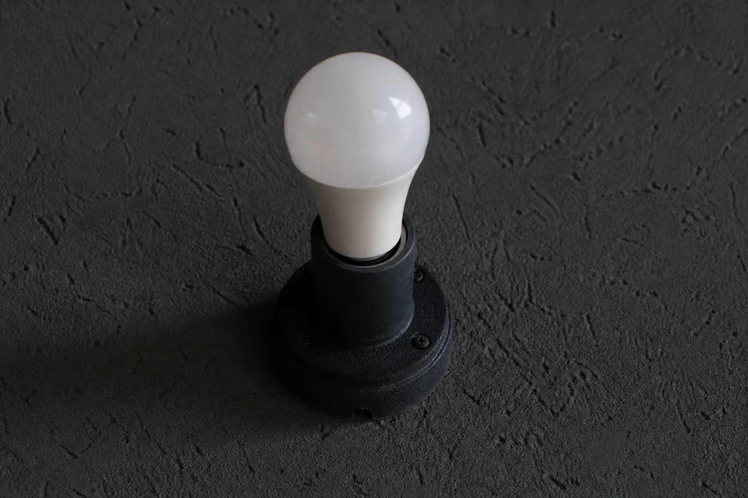 Pobór prądu smart LED w czuwaniu: ukryte koszty automatyzacji