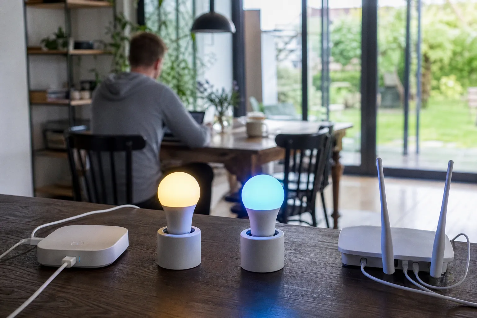 Zigbee czy Wi-Fi w oświetleniu: dwa sposoby na stabilny smart dom